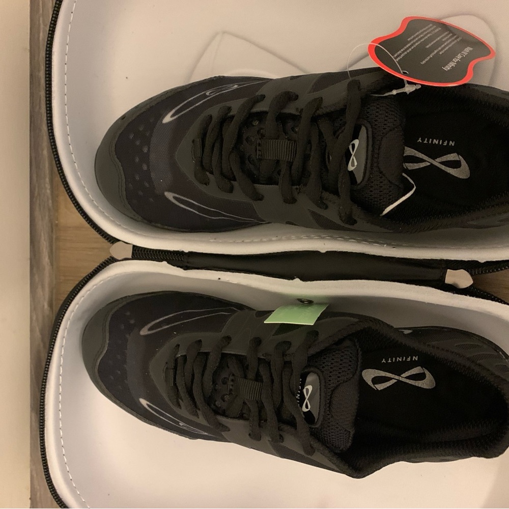 Nfinity Vengeance Tumbling Cheer Sneakers